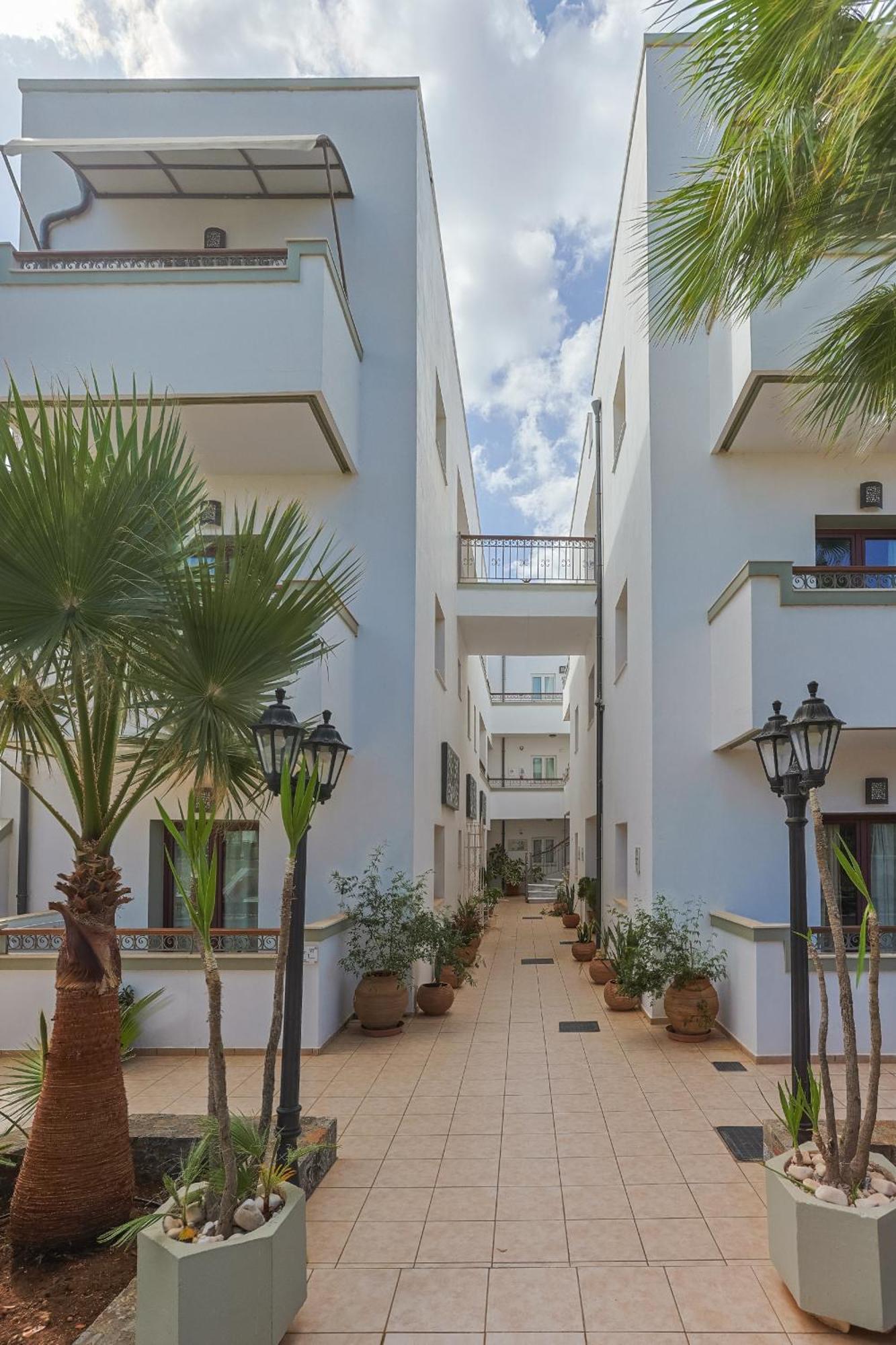 Aparthotel Bella Elena by Estia Malia Exterior foto